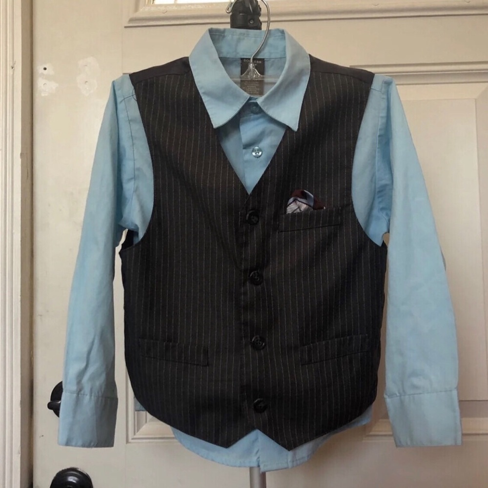 Dockers Boys Longsleeves And Vest Size 7